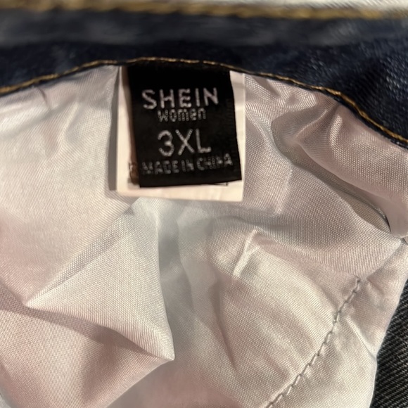 SHEIN Jeans - Picture 6 of 9